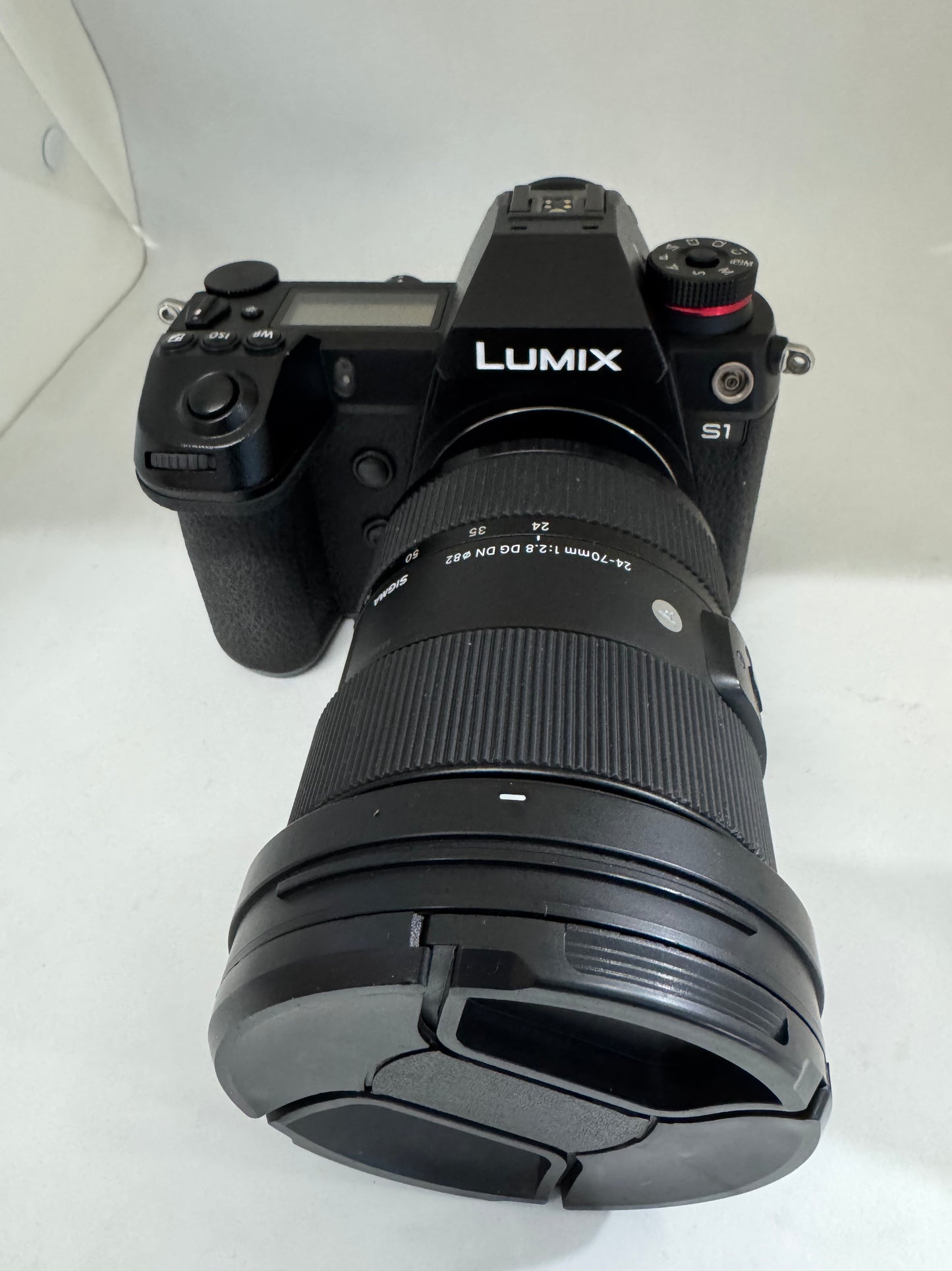Panasonic Lumix S1 Mirrorless Body with Sigma art Lens 24-70mm f2.8 Camera (Used)