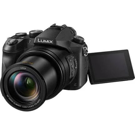 Panasonic 4K Lumix DMC-FZ300 Digital Camera (used )