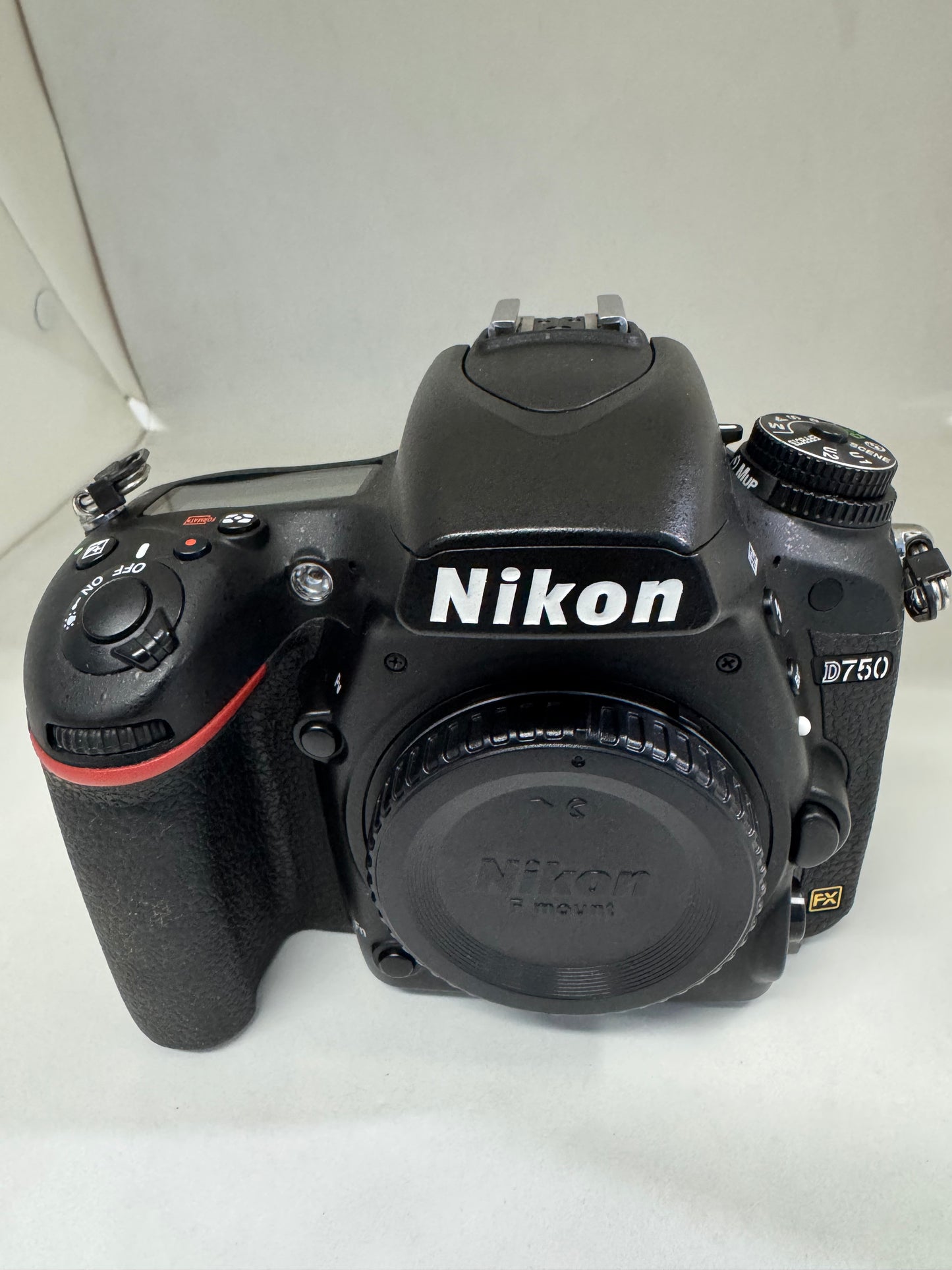 Nikon D750 Body with 9309 shutter count pre-owned