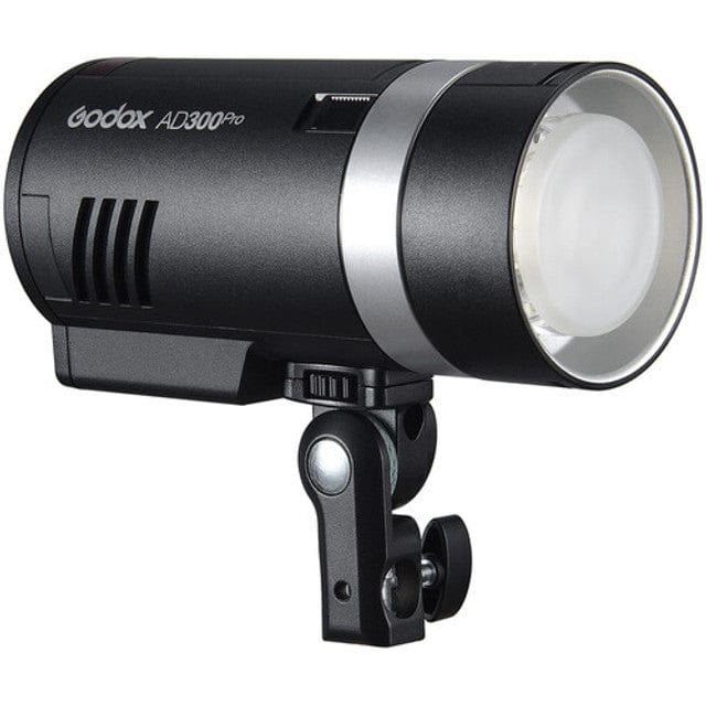 GODOX AD300 PRO OUTDOOR FLASH studio light brand new
