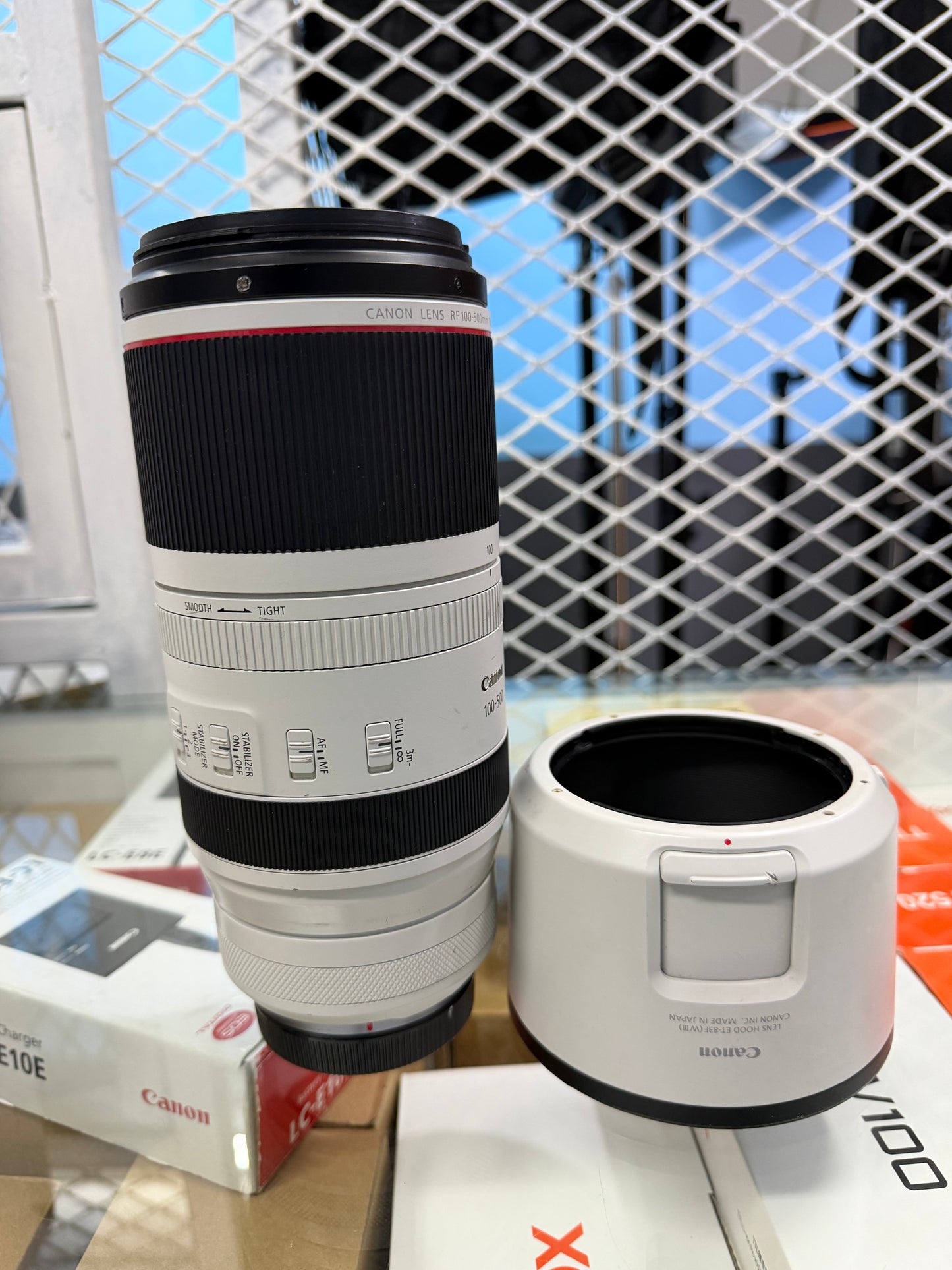 Canon RF 100-500mm f/4.5-7.1L IS USM Lens fair condition