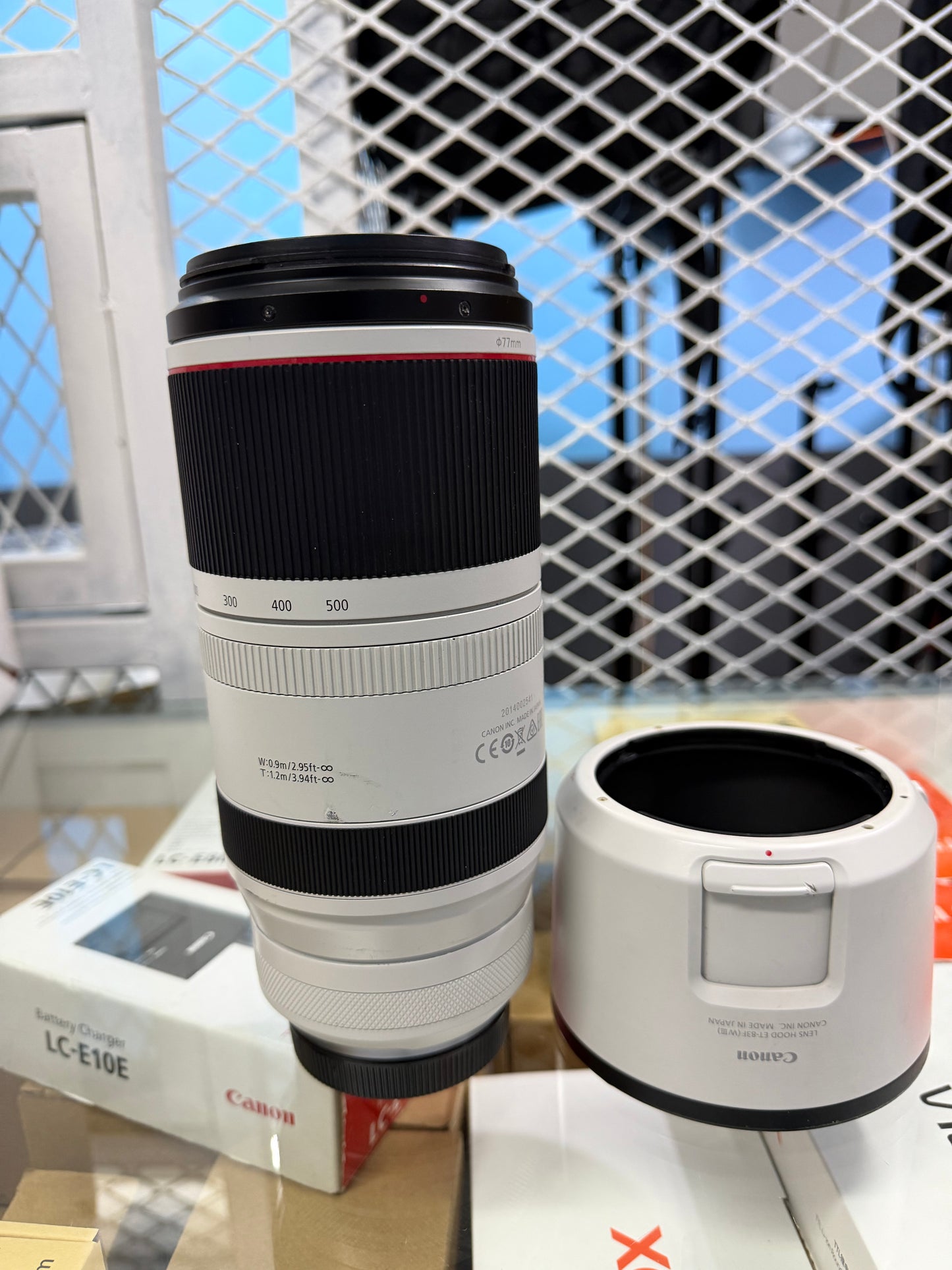 Canon RF 100-500mm f/4.5-7.1L IS USM Lens fair condition