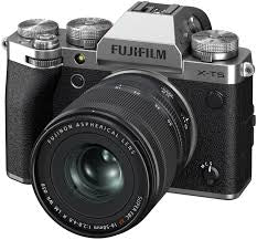 FUJIfilm X-T5 WITH LENS 18-55MM used