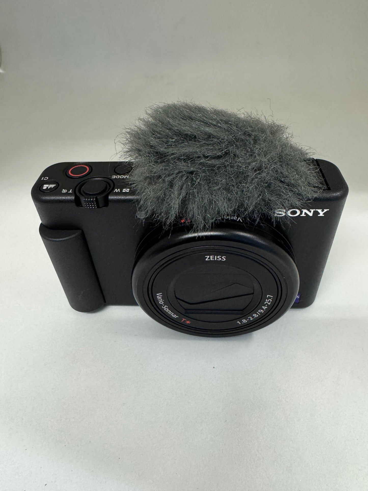 Sony ZV-1F Vlog Camera – Compact 4K Camera for Content Creators & Vloggers