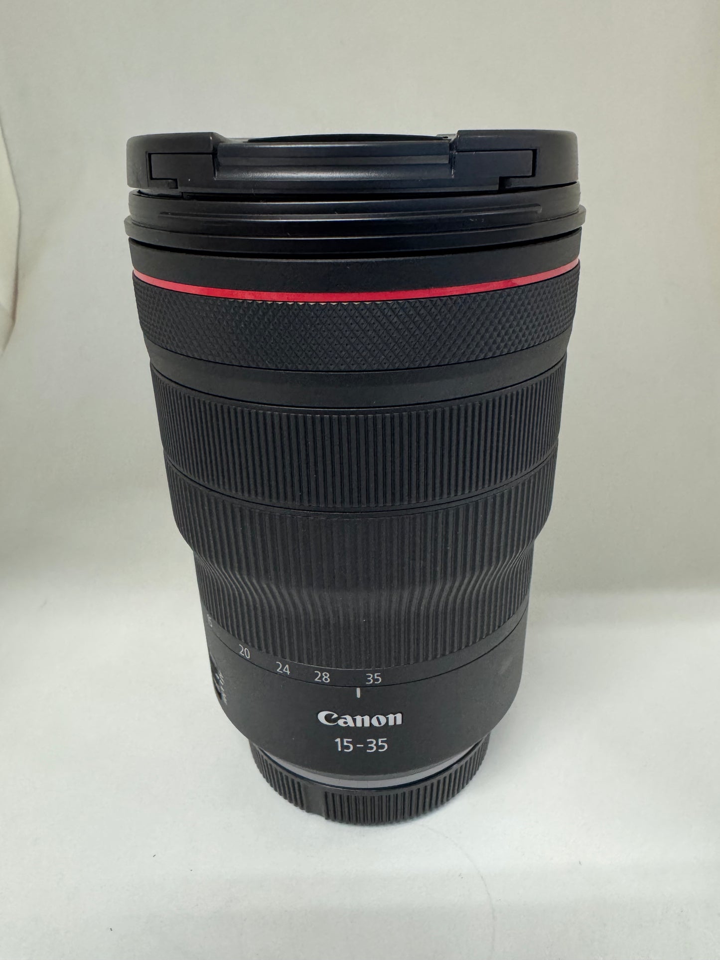 Canon RF 15-35mm f/2.8L IS USM Lens excellent condition pre-Owned