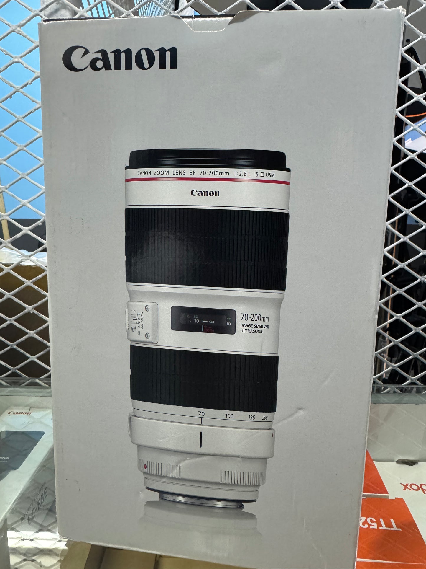 CANON EF 70-200MM F/2.8L IS III USM (new condition)