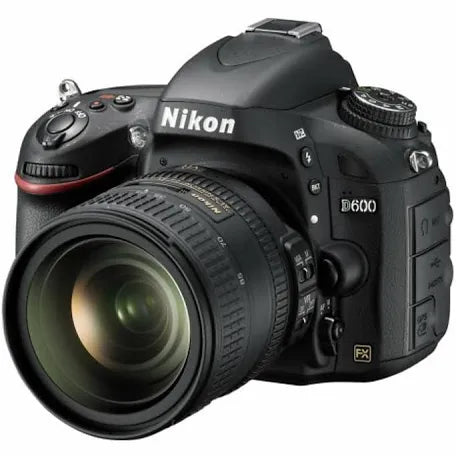 Nikon D600 24.3 MP CMOS Digital SLR Camera with lens 24-85mm (used)