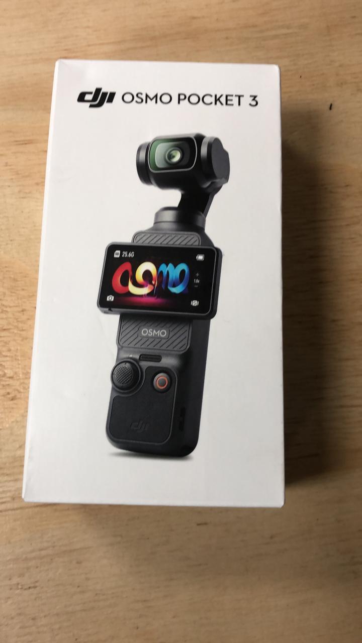 DJI Osmo Pocket 3 Standard Combo
