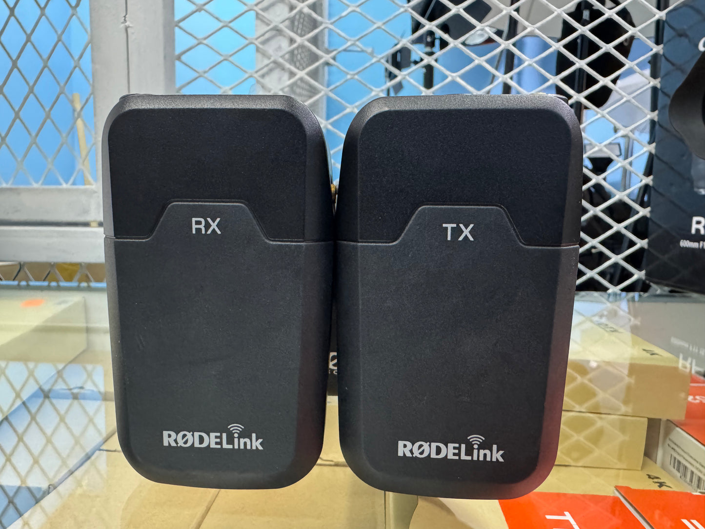 Rode Film Maker RX TX Wireless Kit + Lavalier Microphone pre-owned