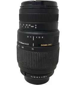 Sigma canon lens 70-300mm f/4-5.6 DG Macro  EF (Pre-Owned)