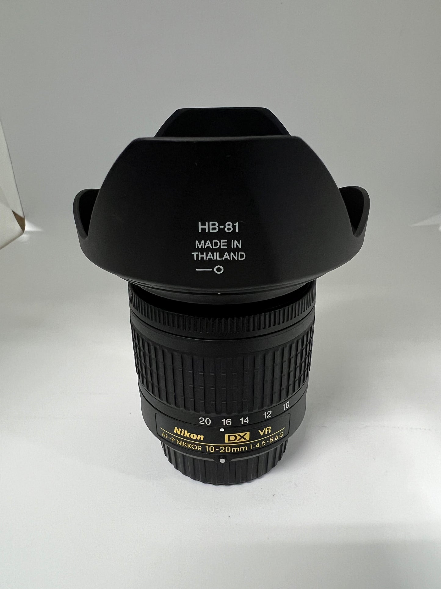 Nikon lens 10-20mm used